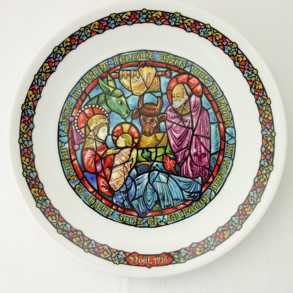 Vintage 1977 Henri DArceau & Fils Limoges‎ Noel Vitrail Collectors Plate w/ COA